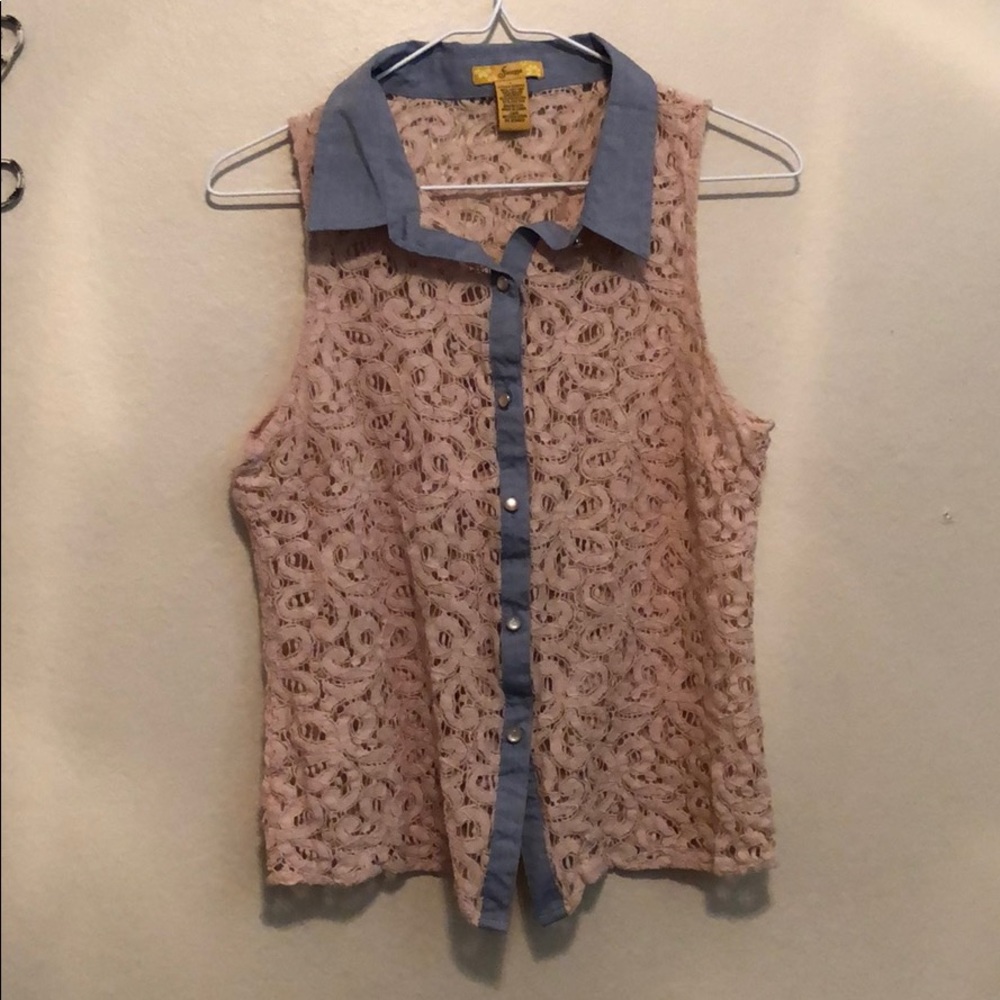 Finesse crocheted button up tank